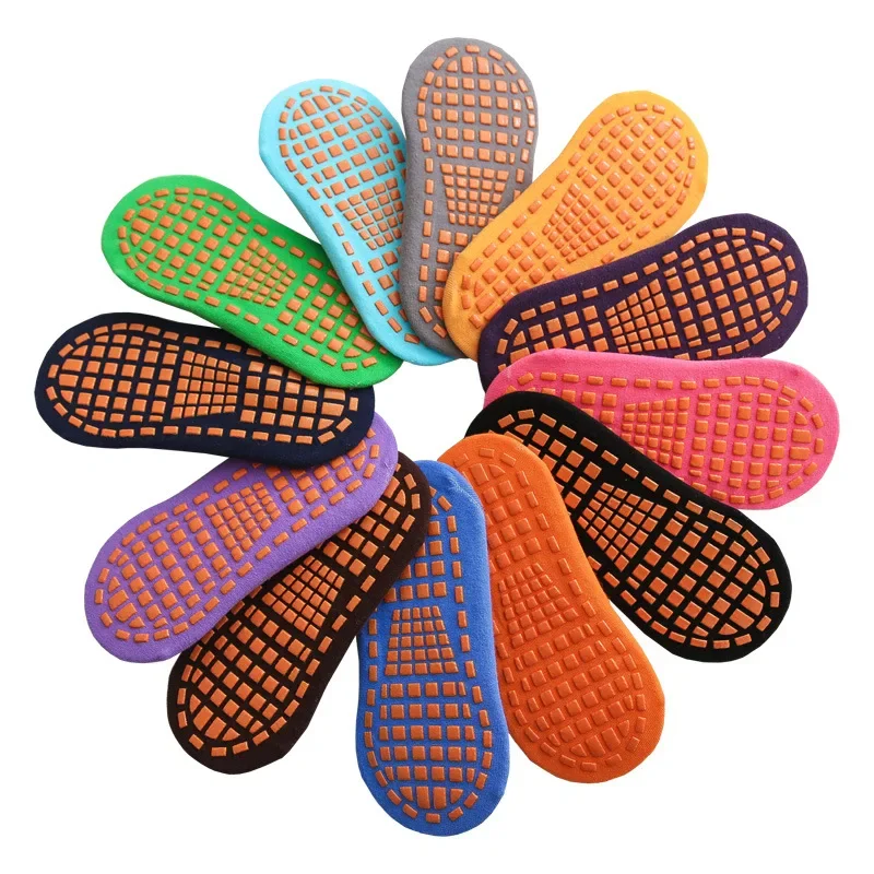 ถุงเท้ากันลื่นสำหรับเด็กและผู้ - Trampoline Park Sock บทวิจารณ์และราคา